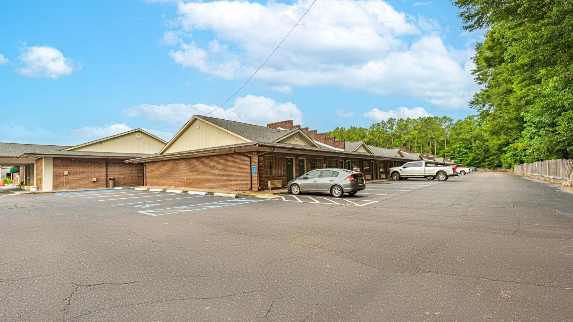 Northgate Inn Hattiesburg Exterior photo